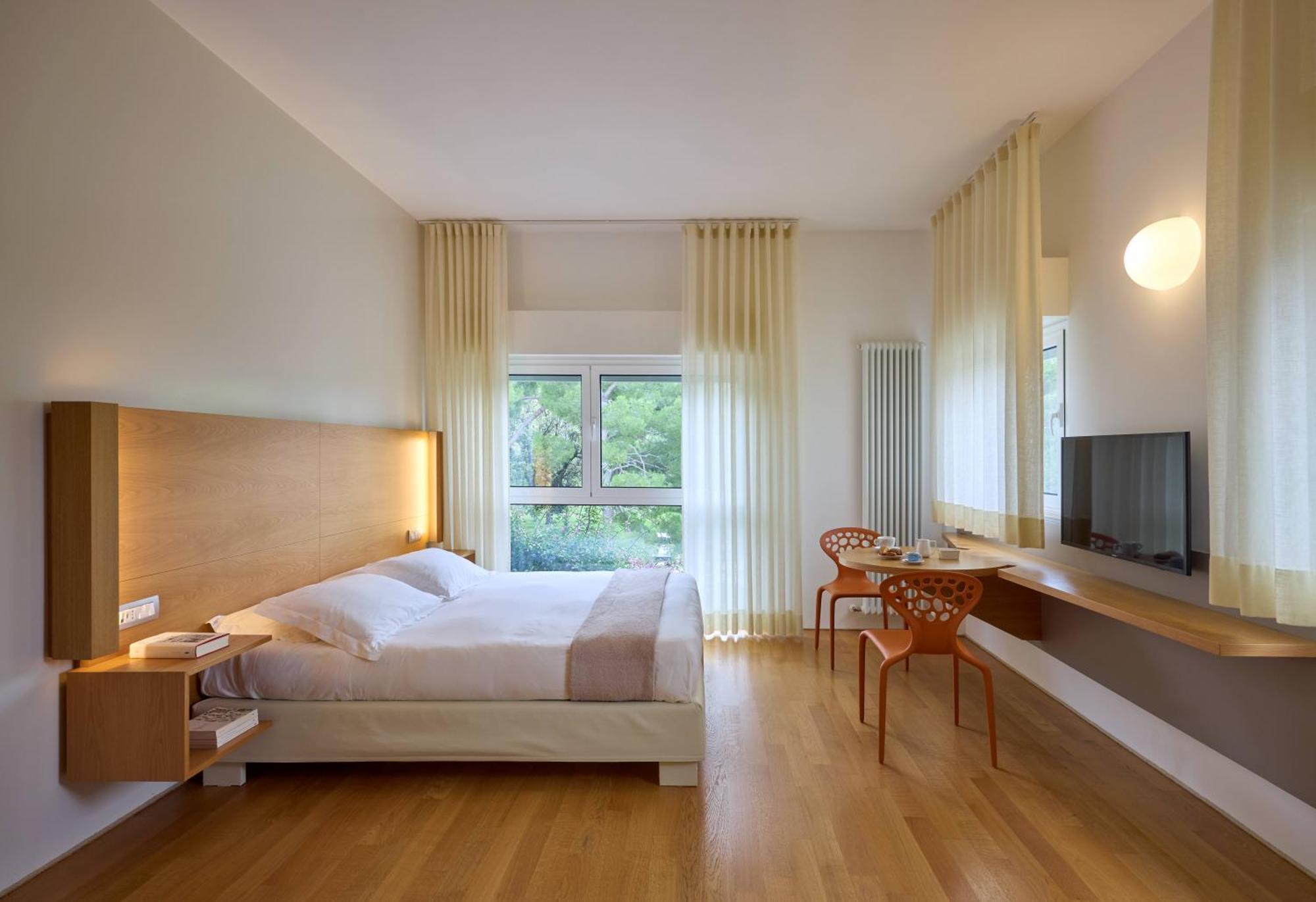Hotel Emilia Ancona Kültér fotó